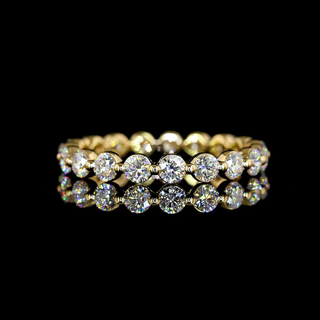 1.07 Cts 18k Yellow Gold Round Shape Eternity Band Eternity Band - Video