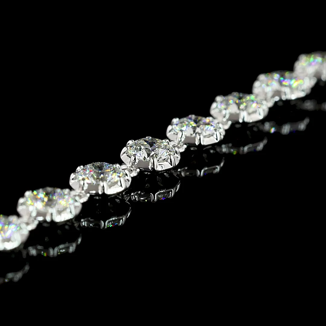 4.17 Cts 18k White Gold Round Shape Station Bracelet - Image 2