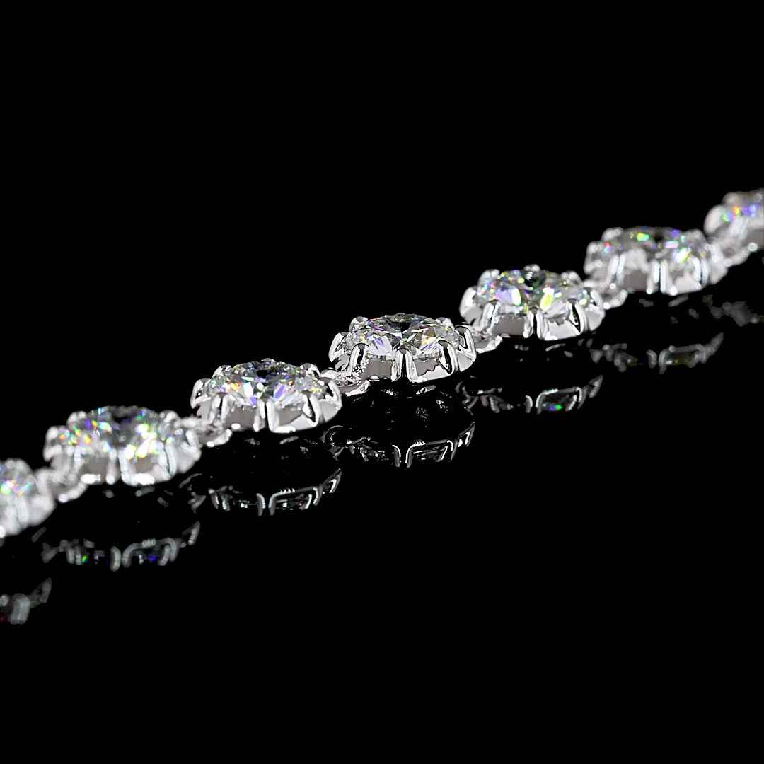 4.11 Cts 18k White Gold Round Shape Station Bracelet - Image 2