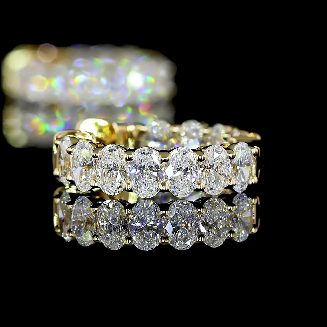 1.5 Cts 14k Yellow Gold Oval Shape Huggies Earring - Image 4