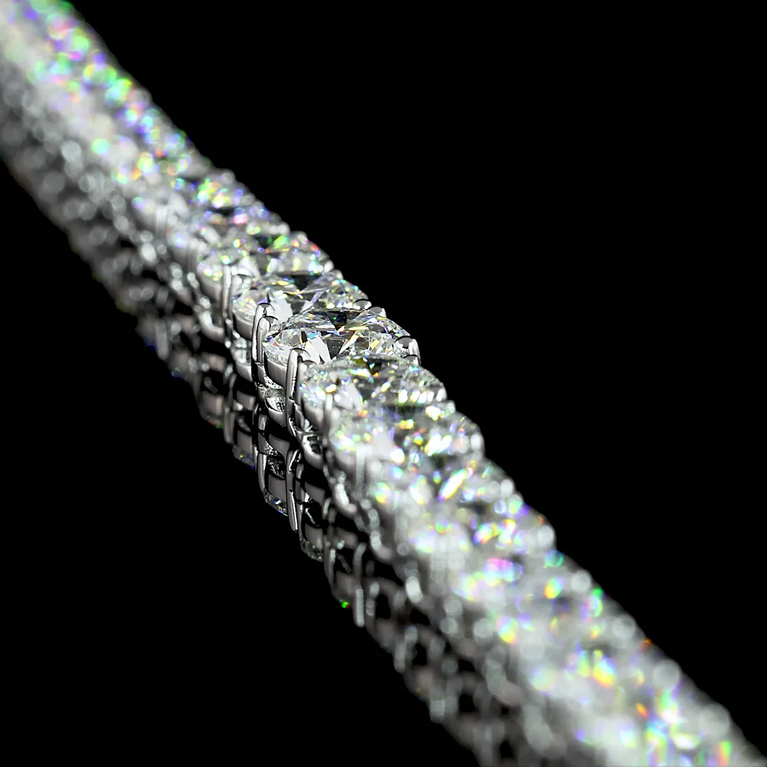 15.79 Cts 14k White Gold Round Shape Riviera Necklace - Image 2