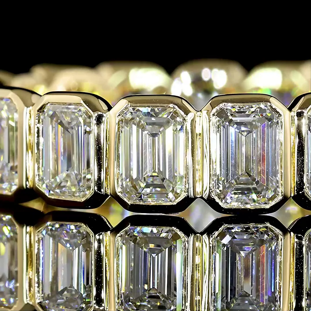 3.99 Cts 14k Yellow Gold Emerald Shape Eternity Band Eternity Band - Image 3