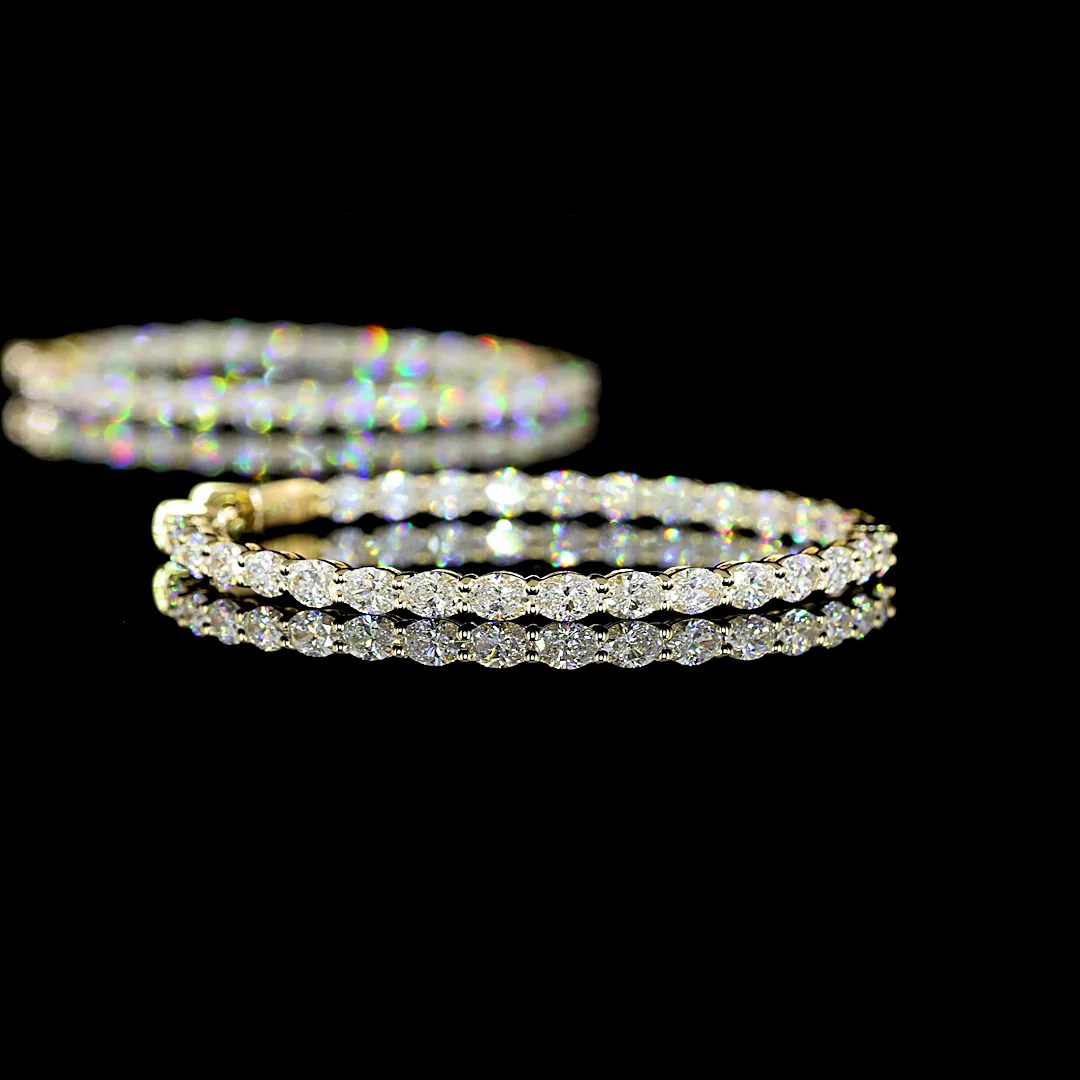 3.08 Cts 14k Yellow Gold Oval Shape Hoops Earring - Image 4