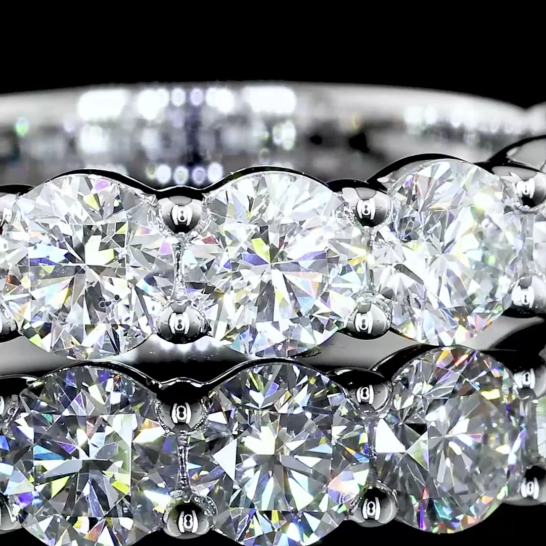 1.98 Cts 14k White Gold Round Shape Half Eternity Eternity Band - Image 2