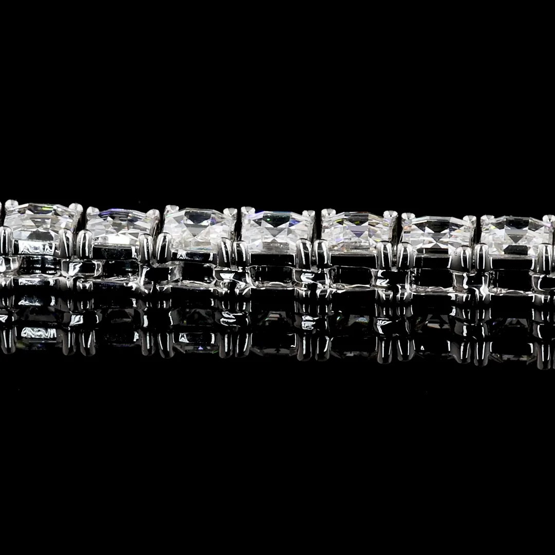 20.01 Cts 14k White Gold Antique Asscher Shape Tennis Necklace - Image 4