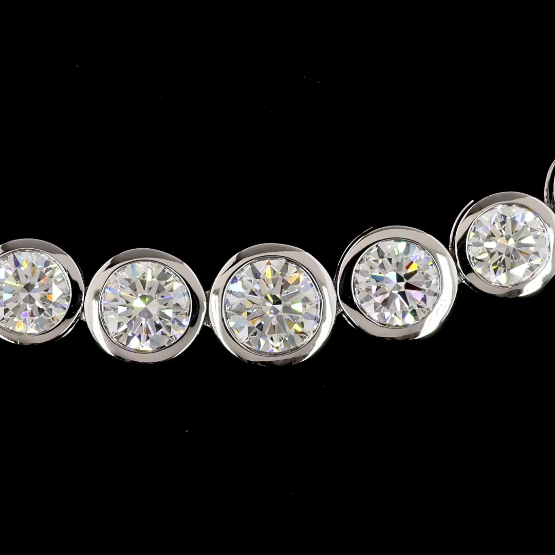 12.07 Cts 14k White Gold Round Shape Riviera Necklace - Image 2