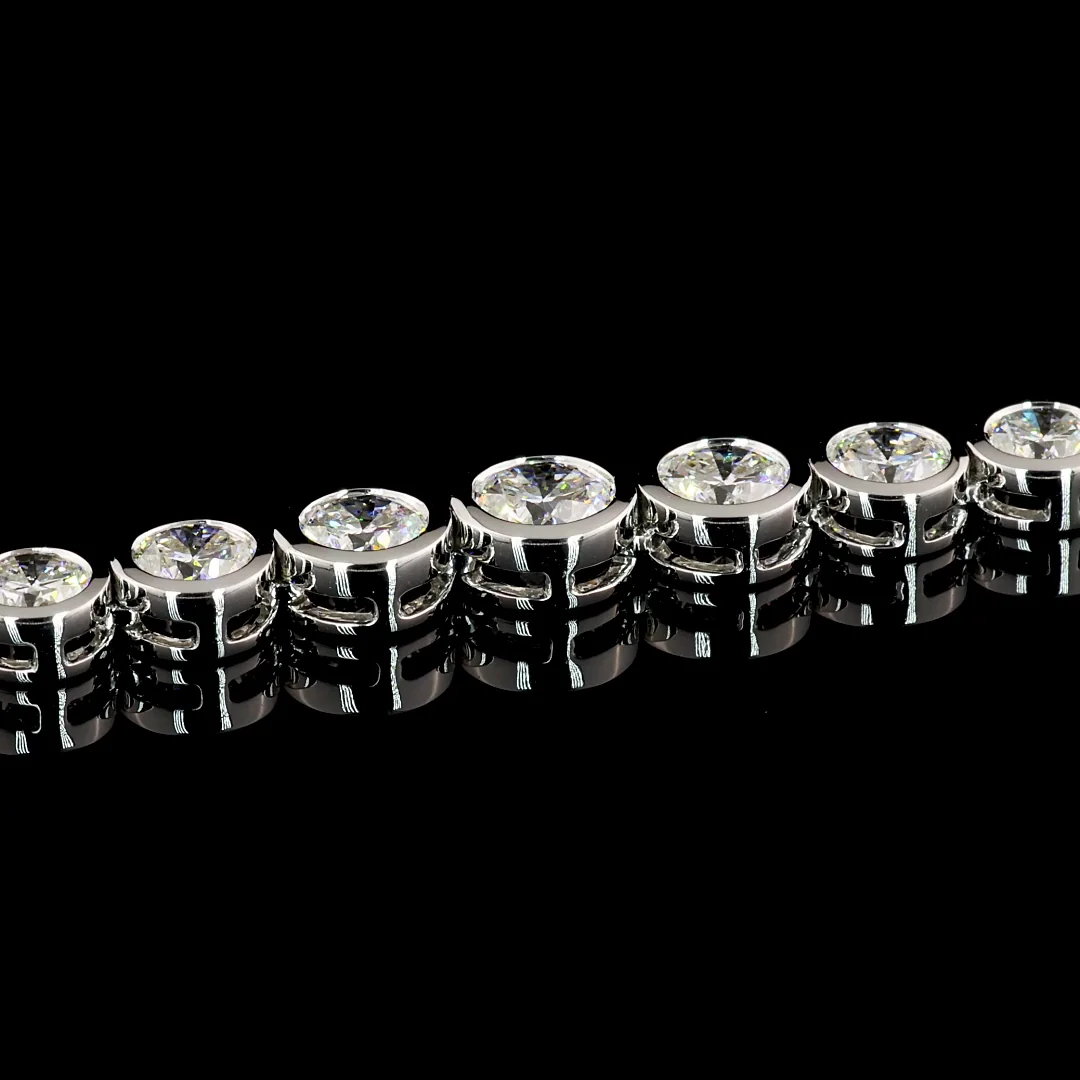 12.07 Cts 14k White Gold Round Shape Riviera Necklace - Image 4