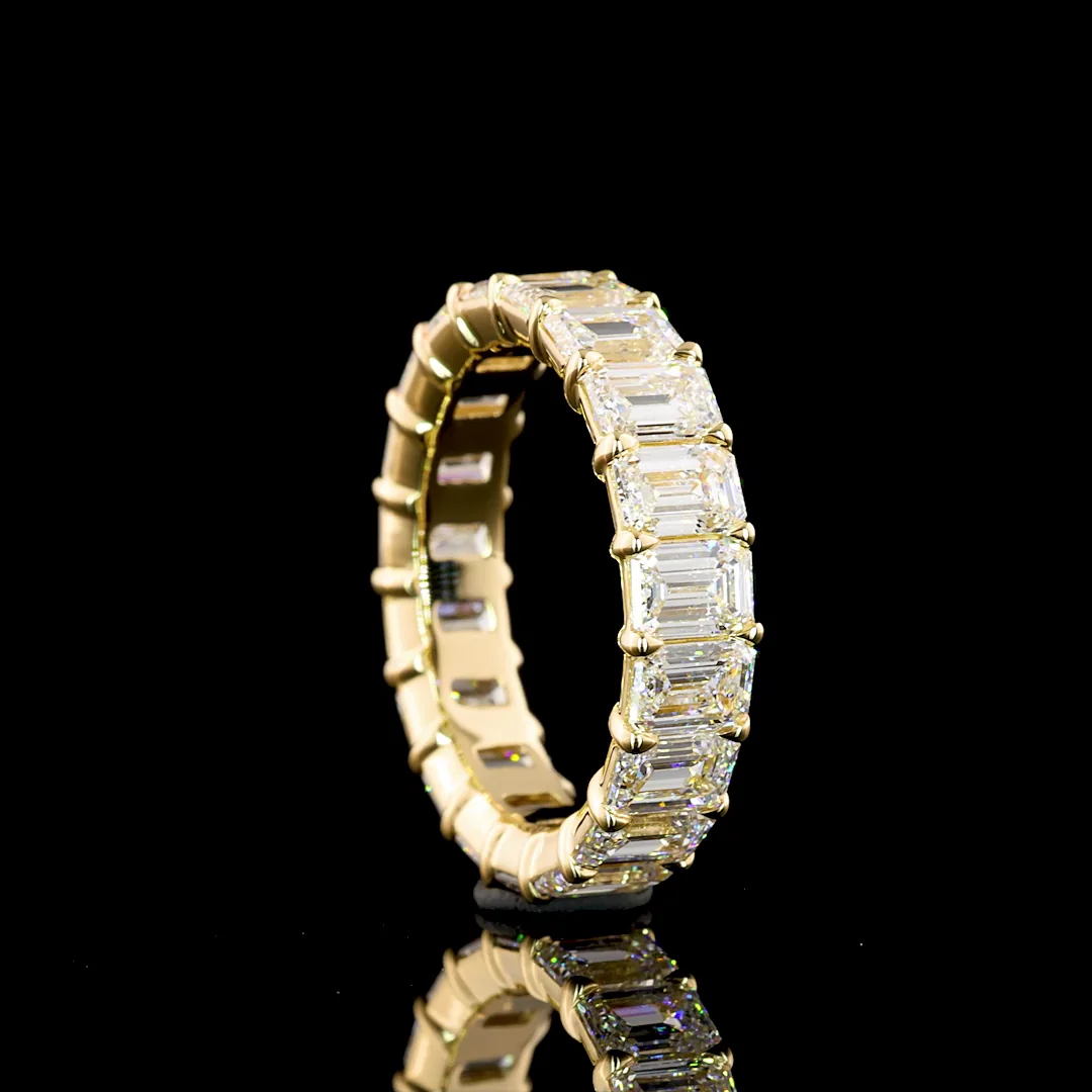 5.1 Cts 14k Yellow Gold Emerald Shape Eternity Band Eternity Band - Image 3