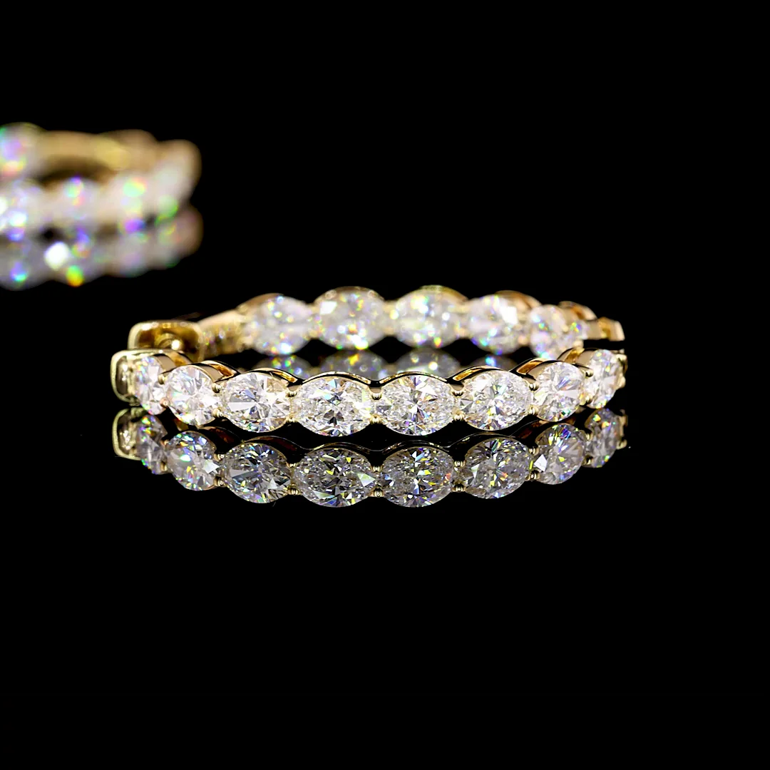 3.03 Cts 14k Yellow Gold Oval Shape Hoops Earring - Image 4
