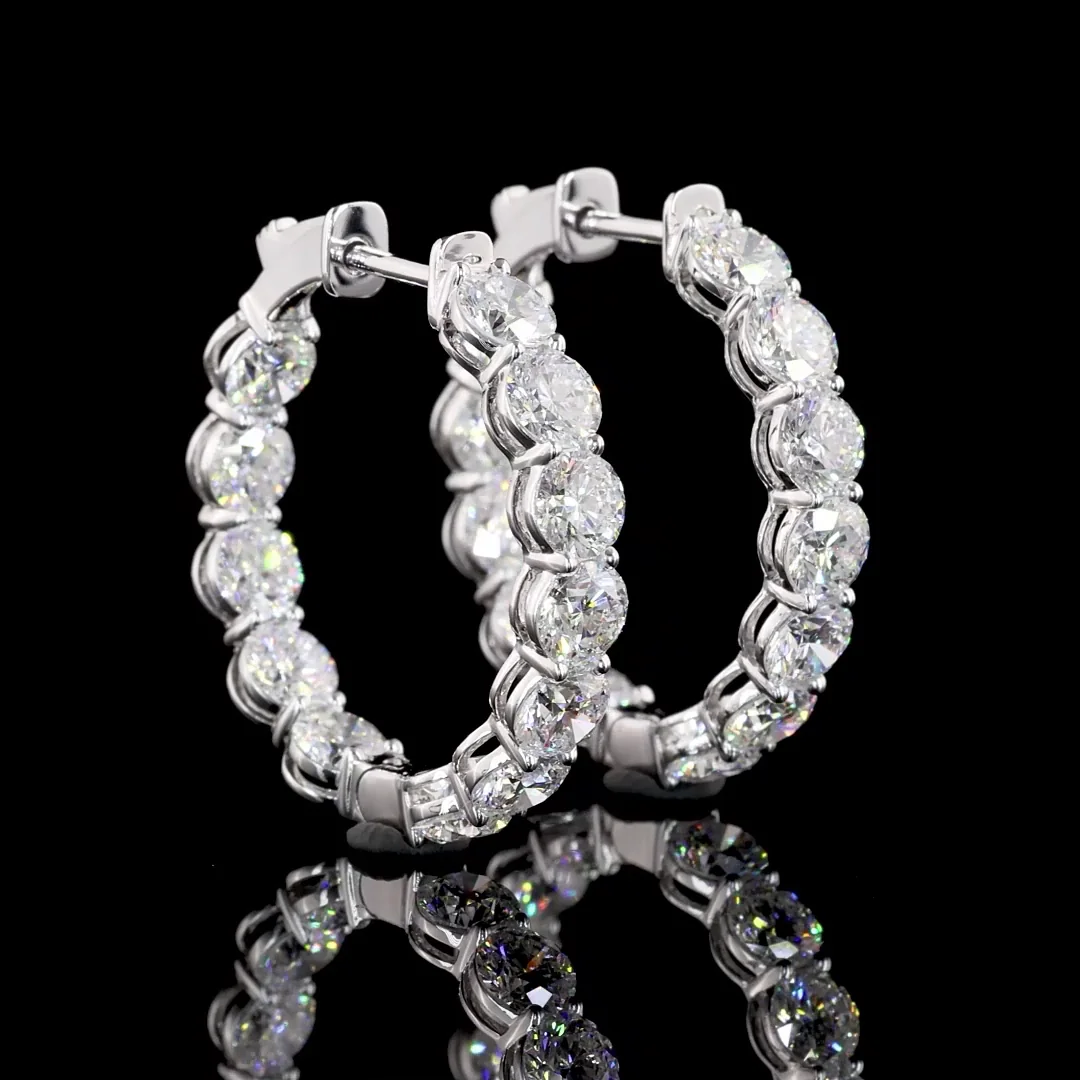5.12 Cts 18k White Gold Round Shape Hoops Earring - Image 3