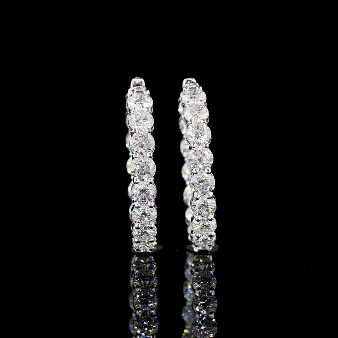 10.8 Cts 18k White Gold Round Shape Hoops Earring - Video