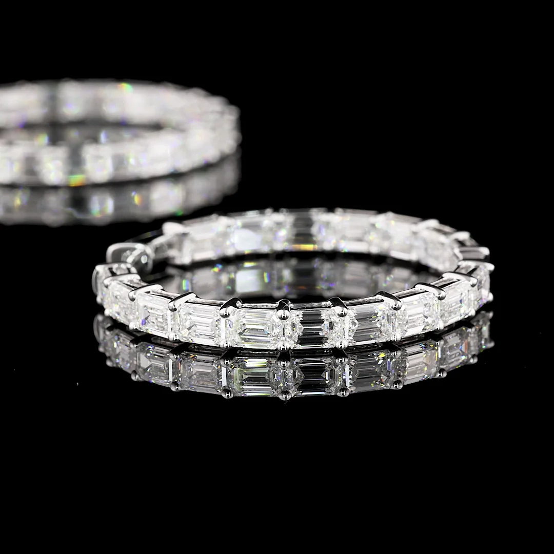 6.9 Cts 14k White Gold Emerald Shape Hoops Earring - Image 4