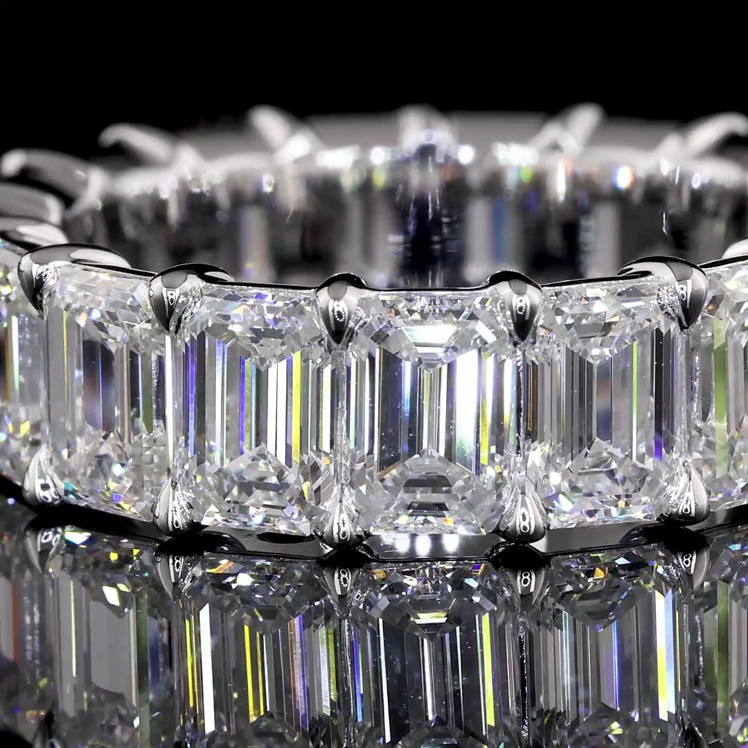 7.97 Cts 14k White Gold Emerald Shape Eternity Band Eternity Band - Image 2