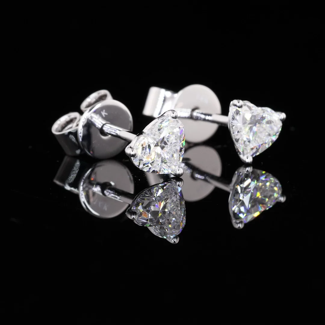 0.72 Cts 14k White Gold Heart Shape Studs Earring - Video