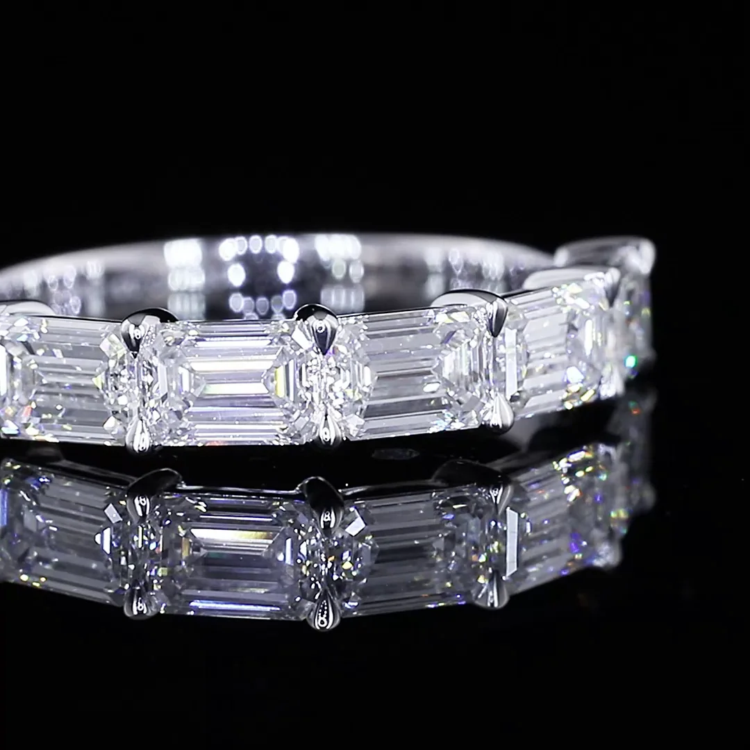 1.8 Cts 14k White Gold Emerald Shape 5 Stones Eternity Band - Image 2