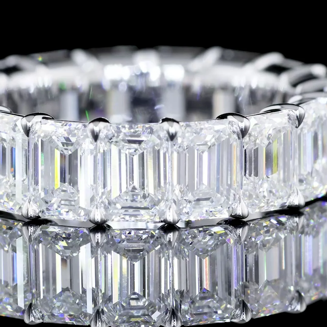 7.27 Cts 14k White Gold Emerald Shape Eternity Band Eternity Band - Image 3