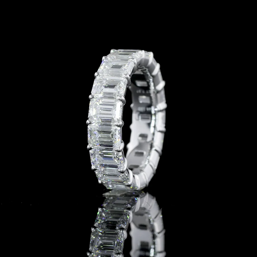 7.27 Cts 14k White Gold Emerald Shape Eternity Band Eternity Band - Image 4