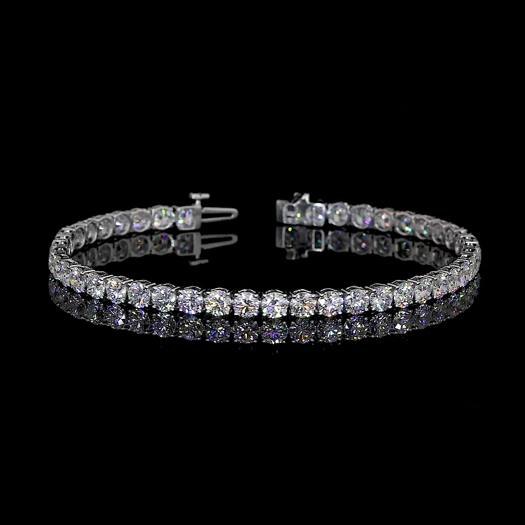 8.2 Cts 14k White Gold Round Shape Tennis Bracelet - Video