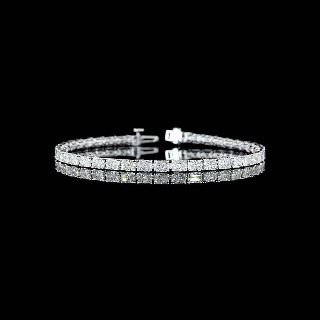 8.89 Cts 14k White Gold Radiant Shape Tennis Bracelet - Video