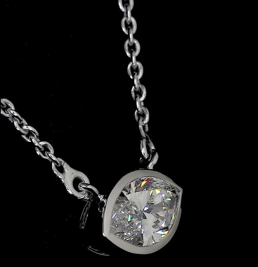0.91 Cts 14k White Gold Marquise Shape Solitaire Pendant - Image 4