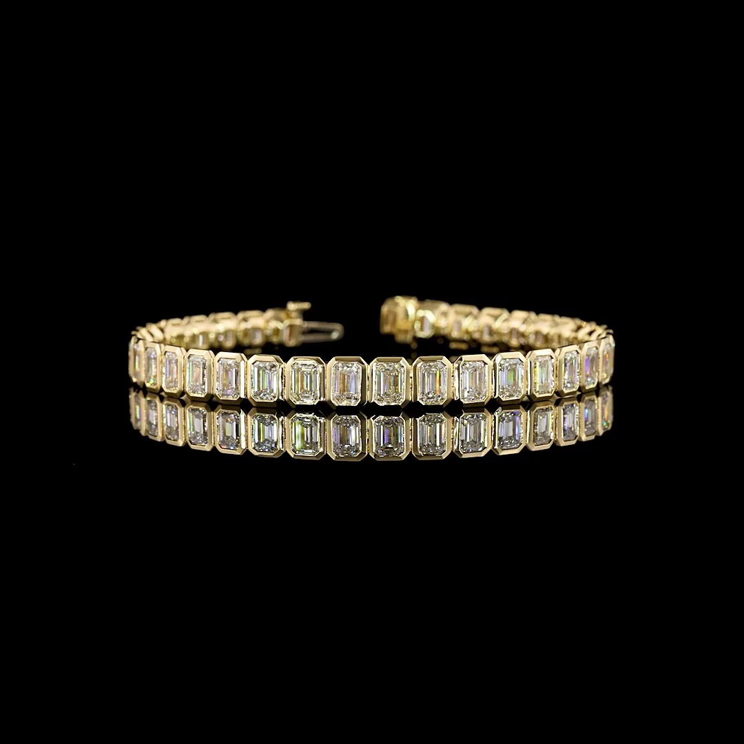 12.79 Cts 14k Yellow Gold Emerald Shape Tennis Bracelet