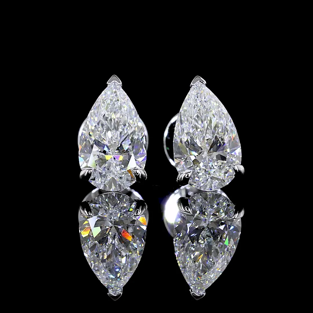 1.5 Cts 14k White Gold Pear Shape Studs Earring