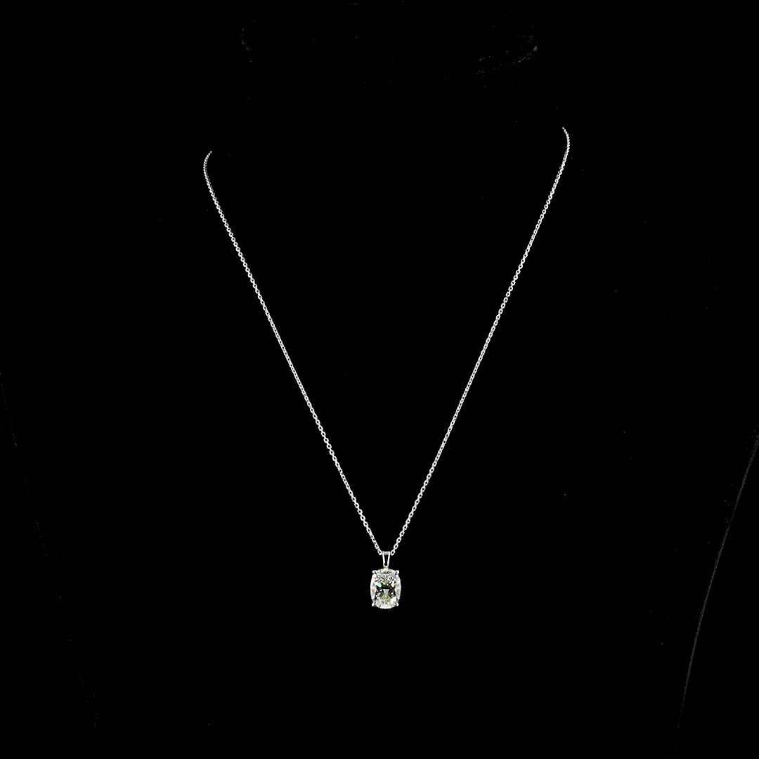 2.51 Cts 14k White Gold Cushion Brilliant Shape Solitaire Pendant