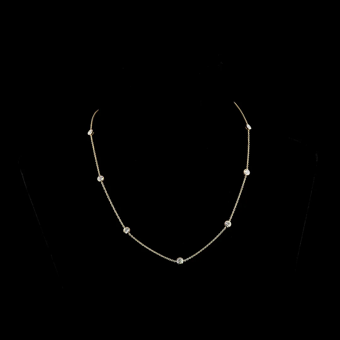 2.02 Cts 18k Yellow Gold Round Shape Station Necklace