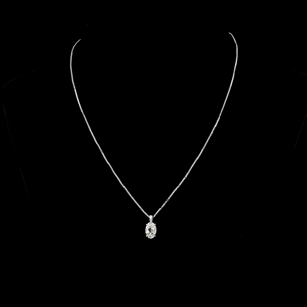 2.07 Cts 14k White Gold Antique Oval Shape Pendant Pendant