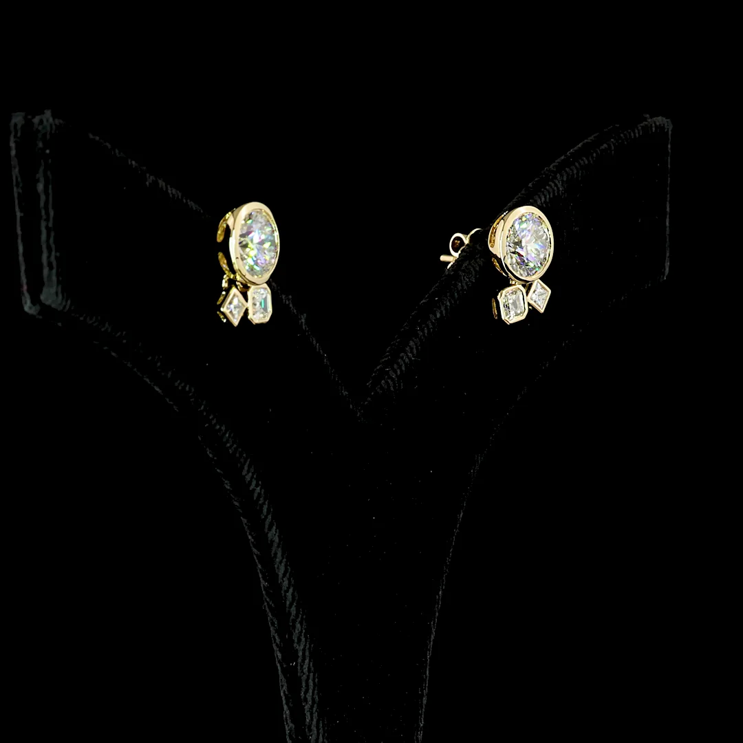 2.76 Cts 14k Yellow Gold Mix Shape Studs Earring