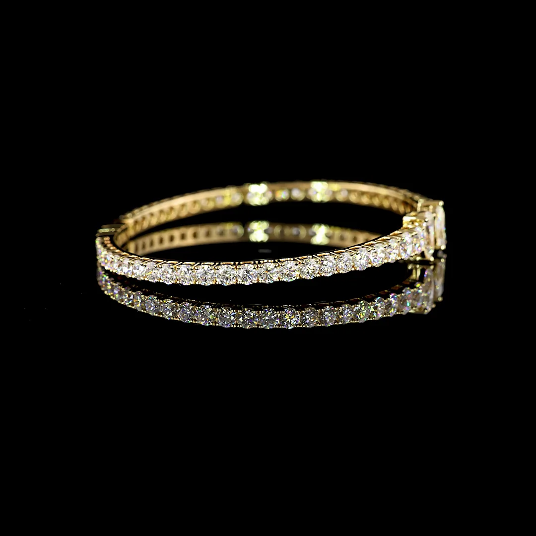 4.32 Cts 14k Yellow Gold Pear Shape Bangles Bracelet
