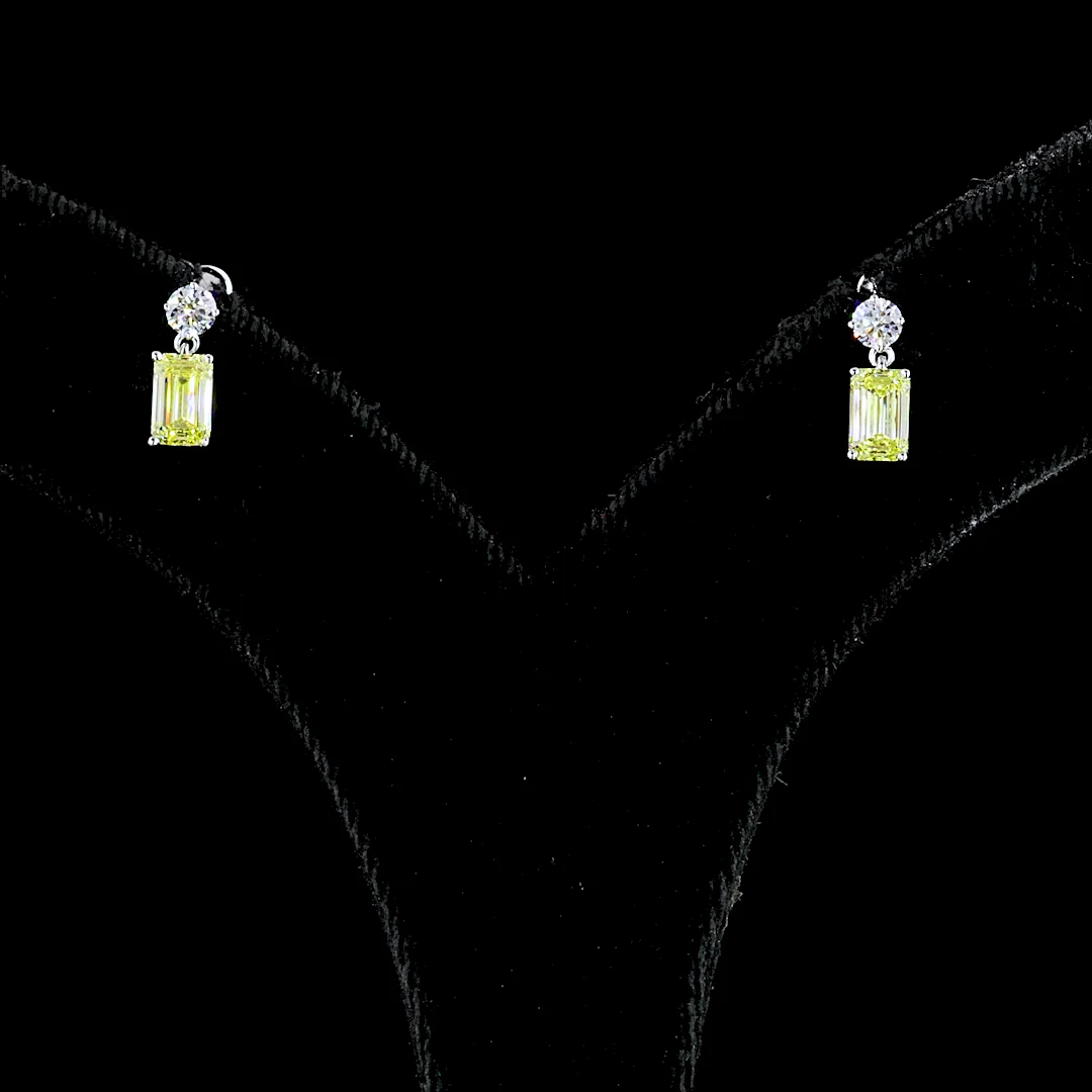 1.14 Cts 14k White Gold Round Shape Hanging Earring
