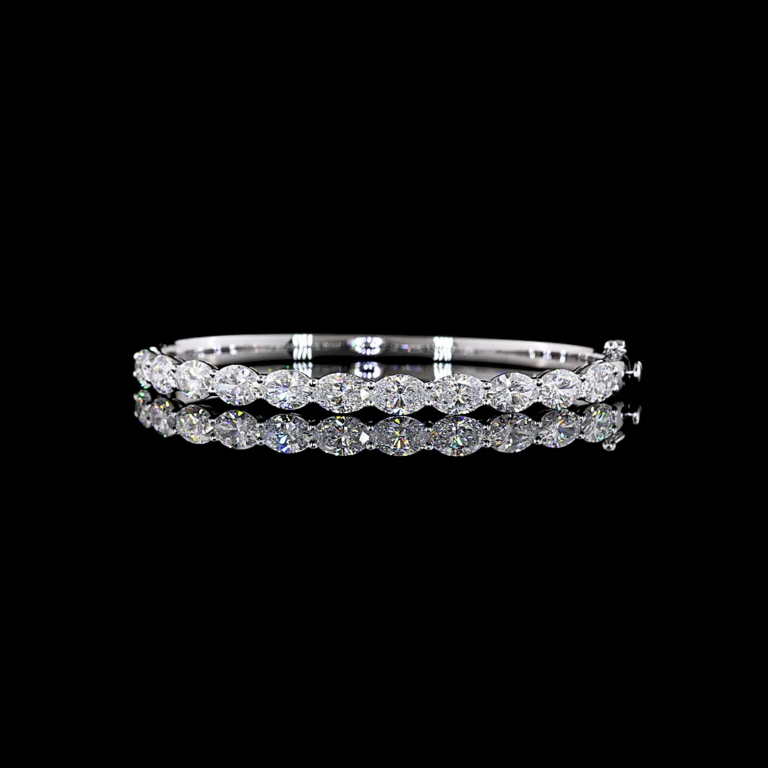 4.92 Cts 14k White Gold Oval Shape Bangles Bracelet