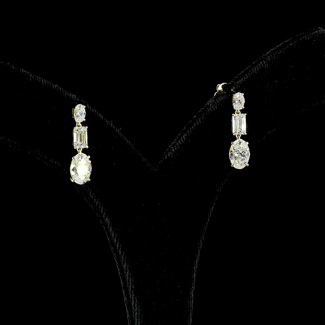 2.39 Cts 14k Yellow Gold Oval Shape Hanging Earring