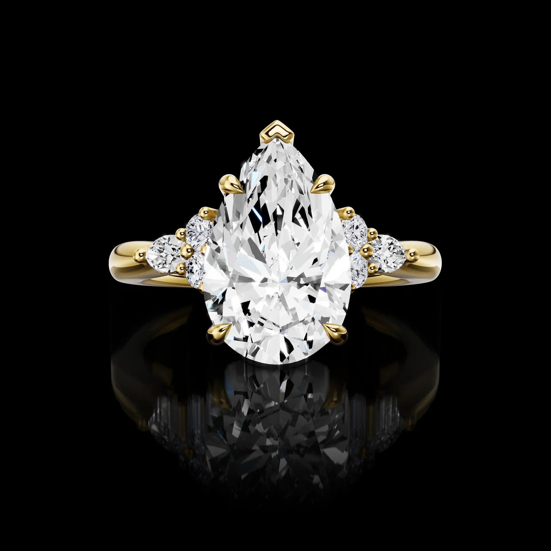 2.6 Cts 14k Yellow Gold Pear Shape Special Ring