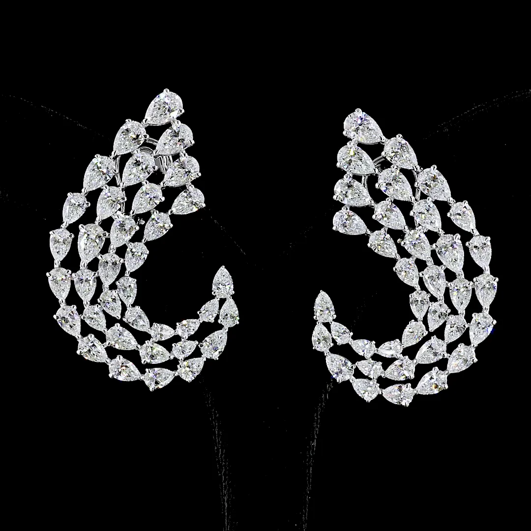 21.04 Cts 18k White Gold Pear Shape Crawler Earring