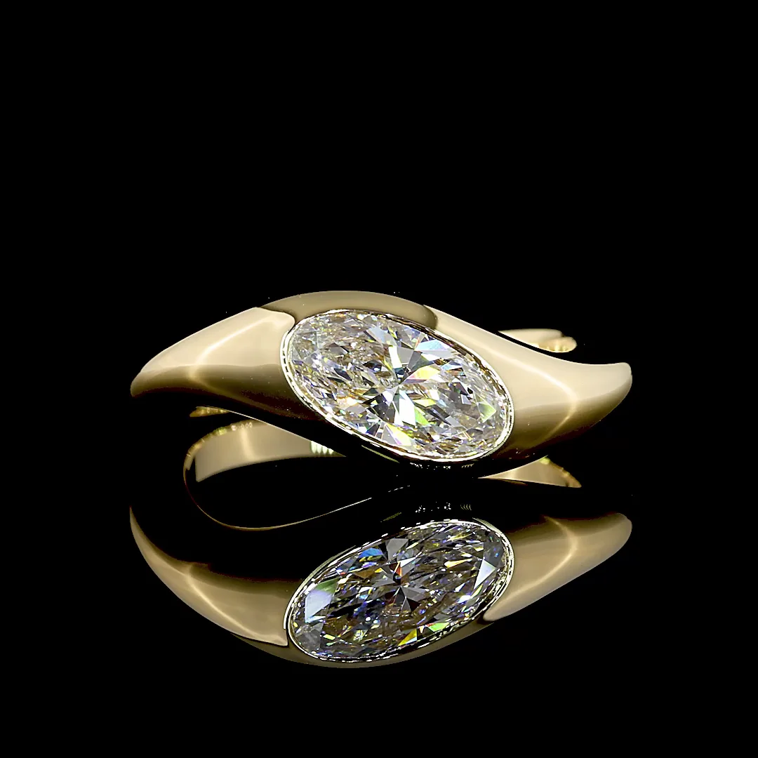 1.04 Cts 14k Yellow Gold Shape Solitaire Ring