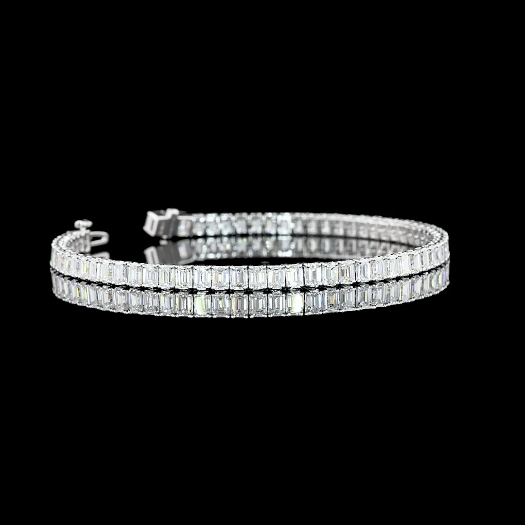 7.06 Cts 14k White Gold Emerald Shape Tennis Bracelet