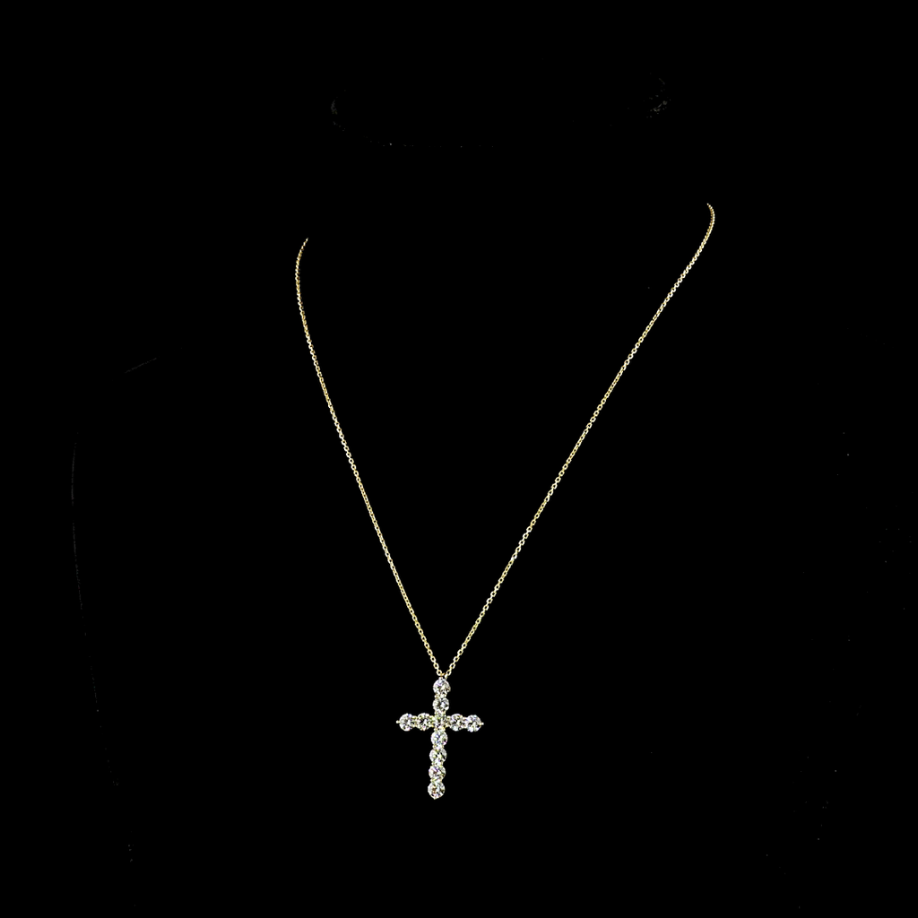 1.91 Cts 14k Yellow Gold Round Shape Symbol Pendant