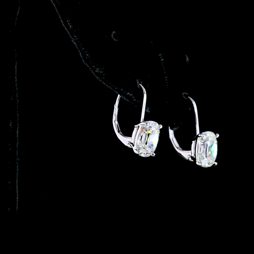[ER14WHNANCU400PNS] 4.14 Cts 14k White Gold Antique Cushion Shape Hanging Earring