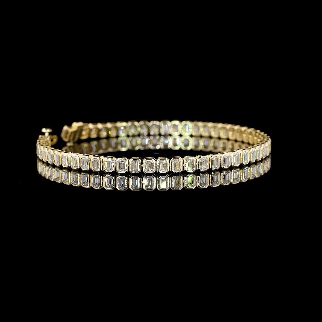 5.55 Cts 14k Yellow Gold Emerald Shape Tennis Bracelet