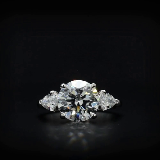 [RG14W3RD175PSP] 1.86 Cts 14k White Gold Round Shape 3 Stones Ring