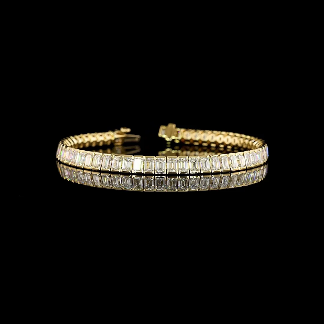 11.86 Cts 14k Yellow Gold Emerald Shape Tennis Bracelet