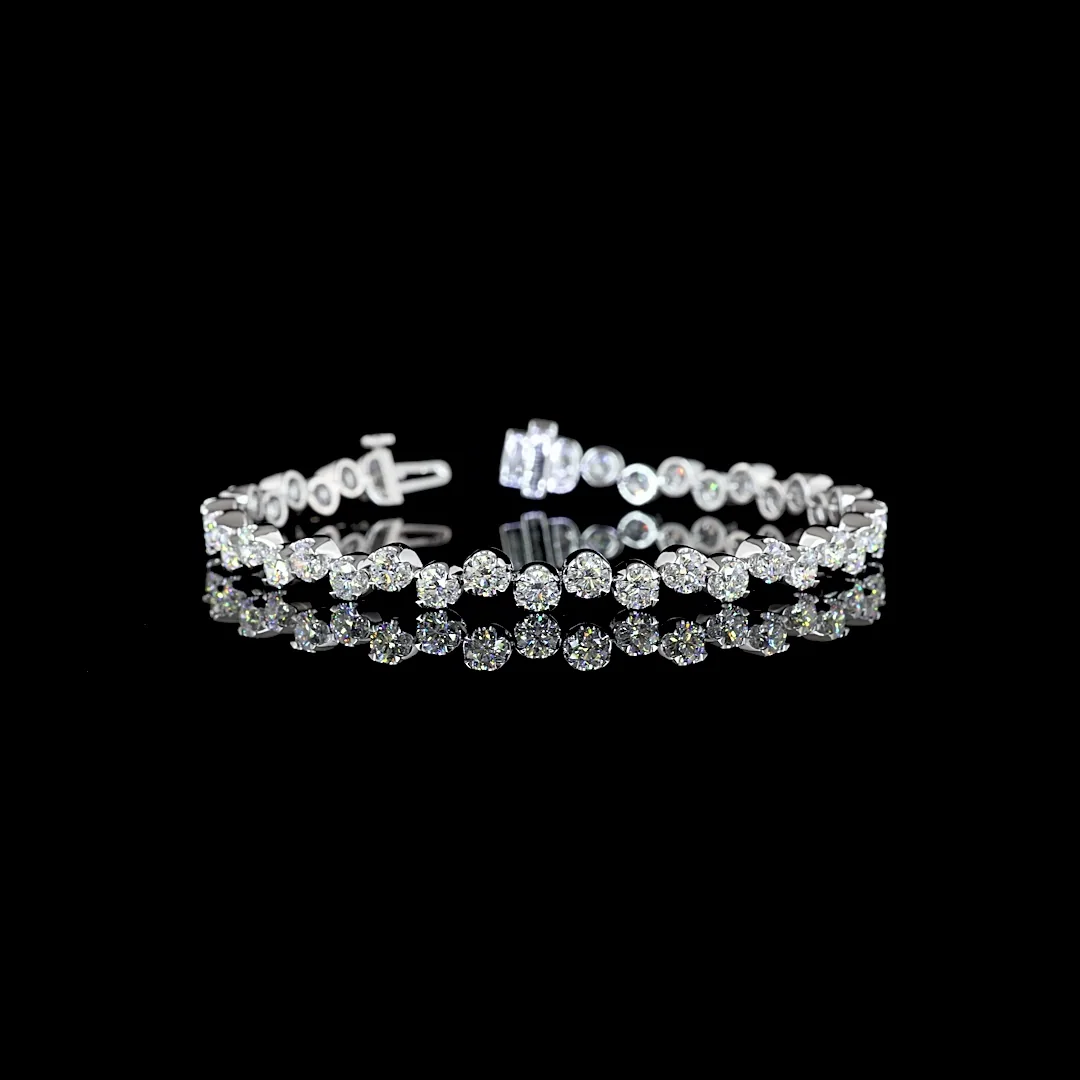 6.84 Cts 18k White Gold Round Shape Tennis Bracelet